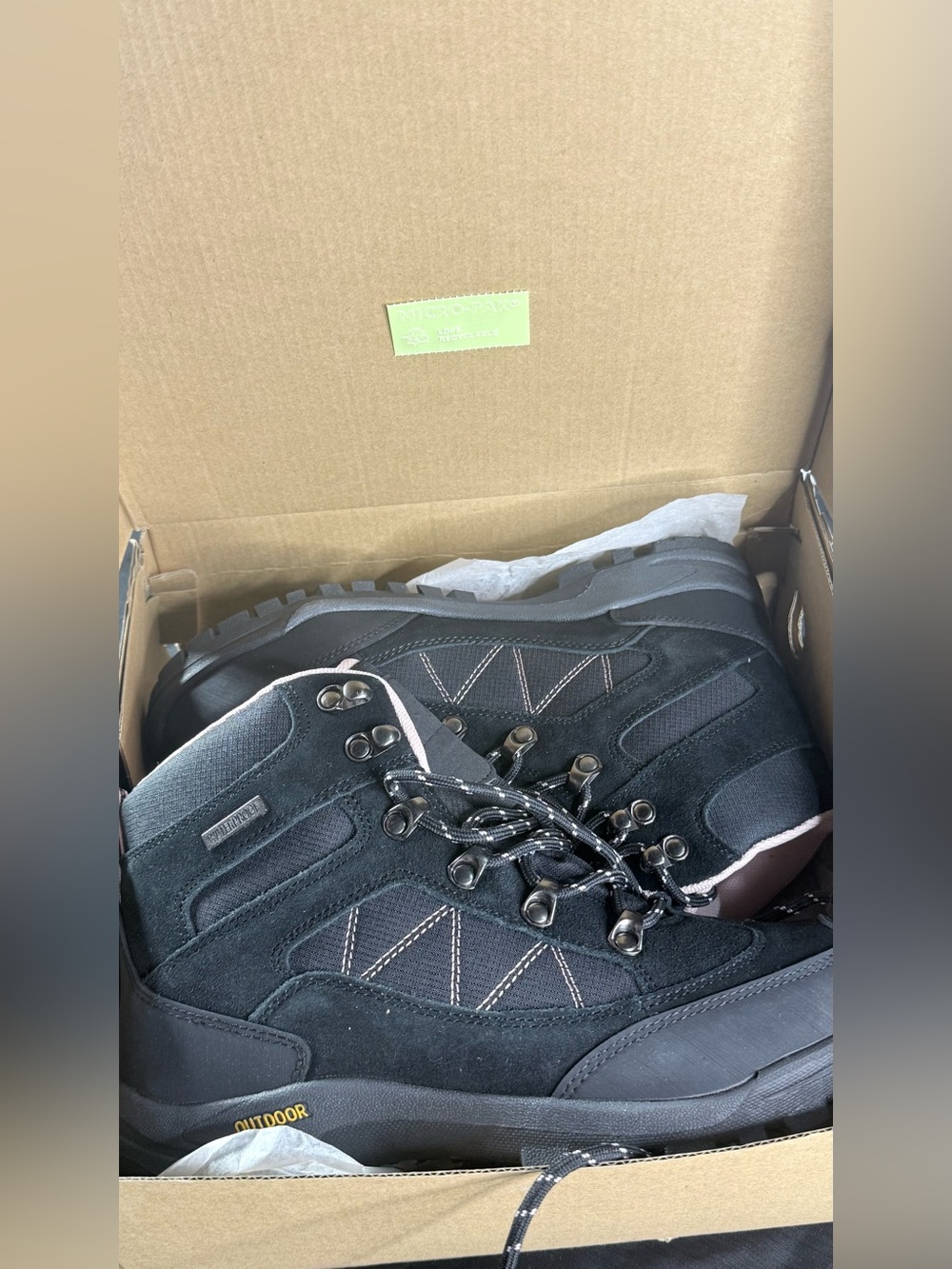 Women’s Black Winter Hiking Boots with Pink Interior